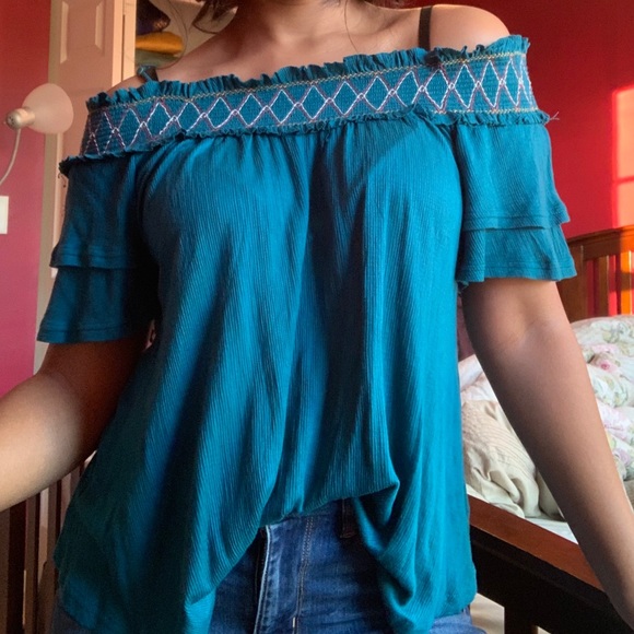 living doll Tops - Flowy Off Shoulder Top